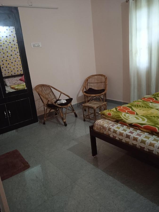 Triple1 Hostel & Homestay Rishīkesh Eksteriør billede