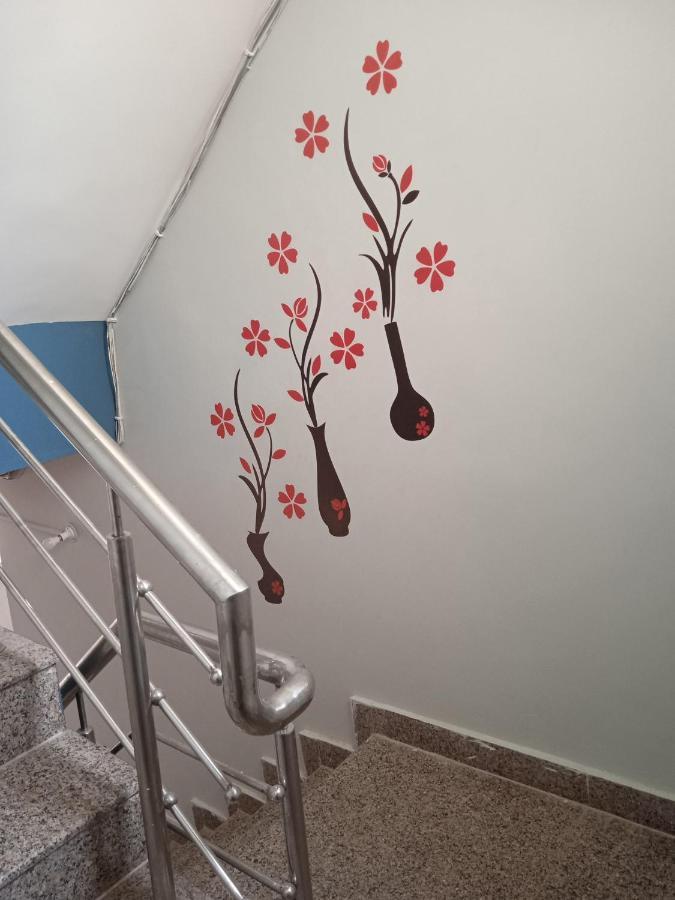 Triple1 Hostel & Homestay Rishīkesh Eksteriør billede