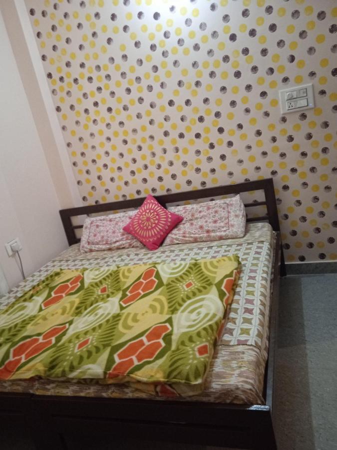Triple1 Hostel & Homestay Rishīkesh Eksteriør billede