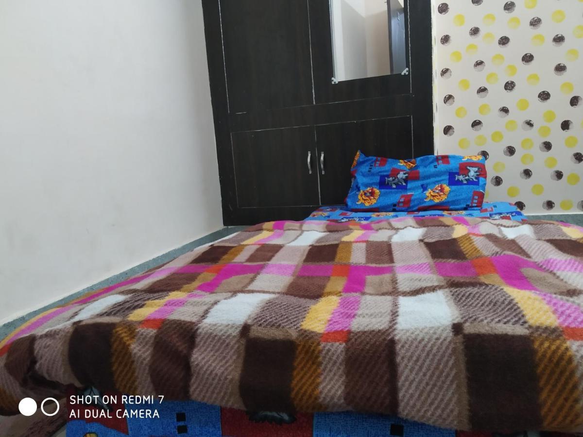 Triple1 Hostel & Homestay Rishīkesh Eksteriør billede