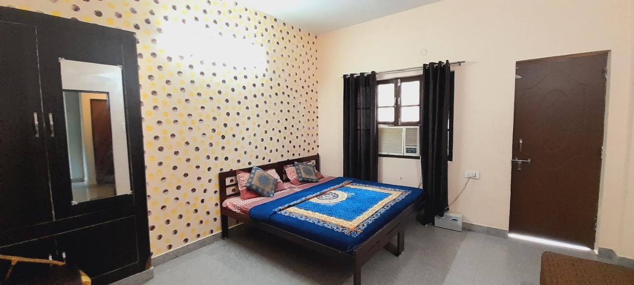 Triple1 Hostel & Homestay Rishīkesh Eksteriør billede